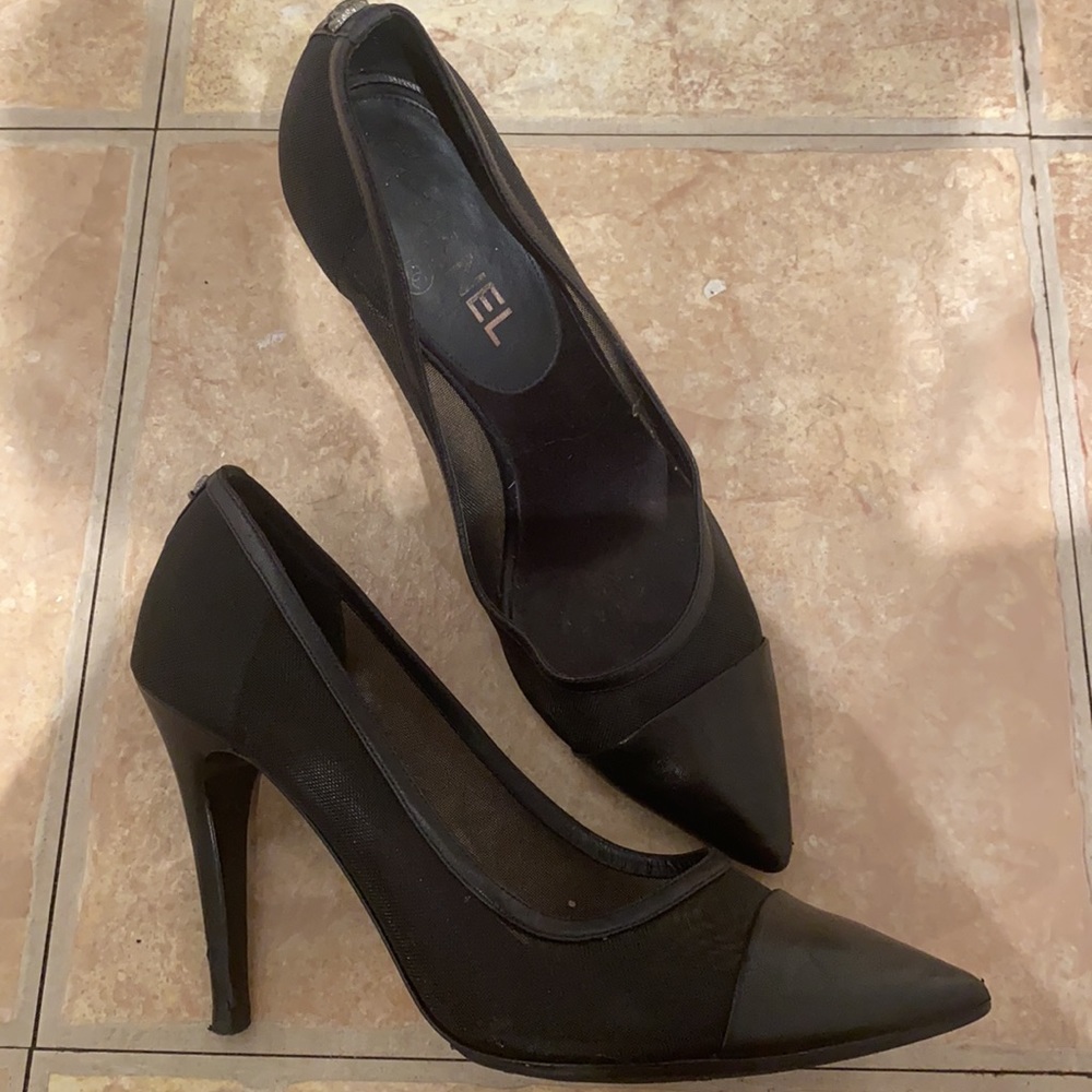 Chanel Mesh pointed toe heels